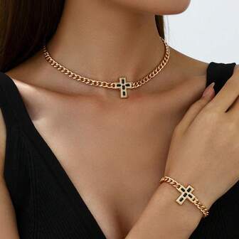 Juego de joyería de lujo con forma de corazón de dos piezas - Collar y pulsera de acero inoxidable dorado para mujer - Accesorios de moda elegantes para fiestas y bodas - Juego de regalo para el Día de San Valentín