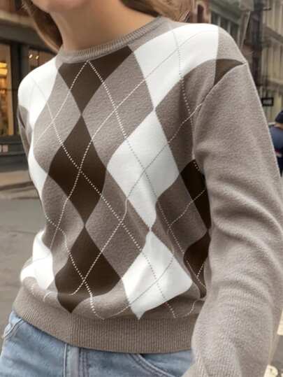 This 2025 New Fashion Women Sweater Features A Soft Knit Crew Neck And Long Sleeves Design, Suitable For Casual And Formal Occasions. The Fabric Is Soft And Has Medium Elasticity, Making It A Must-Have Item For Fashion Enthusiasts.