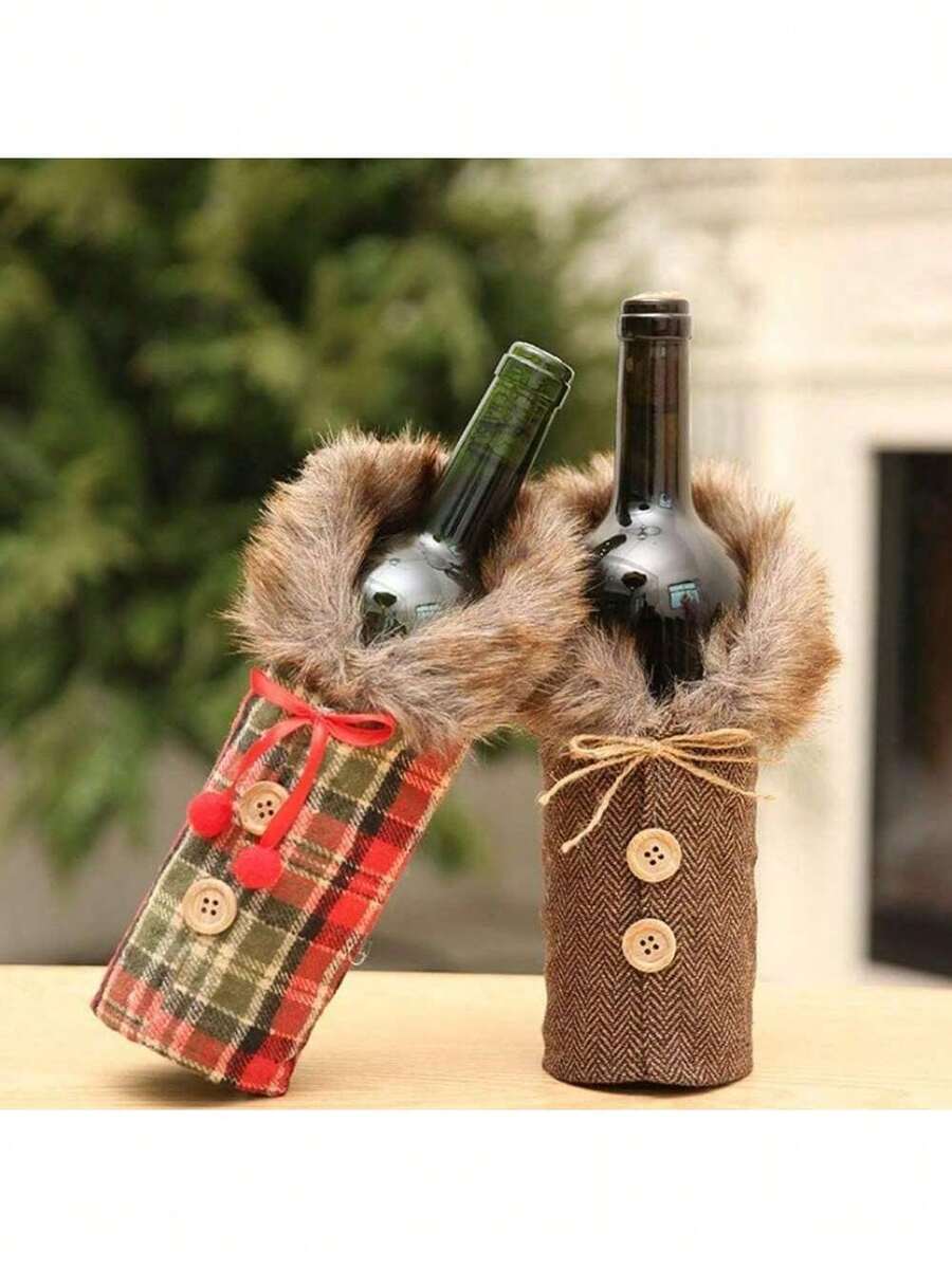 This Two-Piece Christmas-Themed Wine Bottle Decorating Set Includes Ornaments, Sleeves, And Bottle Bags. It's Ideal For Decorating Your Table At Holiday Parties. - G-JT101+G-JT102 - 查看 1