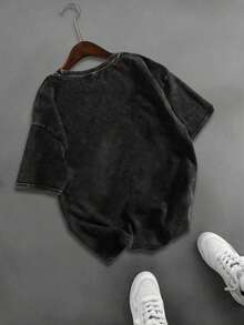 复古黑猫吃寿司印花短袖T恤，小众设计上衣，复古圆领T恤，春夏必备，冬季保暖，女士上衣，秋冬款，舒适贴身，秋冬服装，日常穿着 - 黑色 - 查看 3