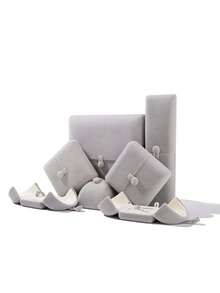 1个双层天鹅绒按扣首饰盒，适用于戒指、吊坠、手镯、项链等包装 - 淺灰色 - 查看 4