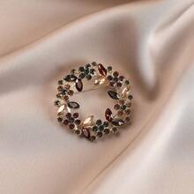 1pc Shiny Bohemian Zinc Alloy Flower & Animal Brooch, Suitable For Women To Wear Casually In Spring, Summer, Autumn And Winter - Multicolor - View 6