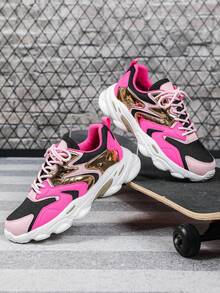 时尚黑粉撞色网面男士休闲运动鞋，低帮系带，EVA加厚减震鞋底，适合户外健身跑步，男女通用，四季皆宜，设计时尚，是新年和圣诞节的完美礼物。