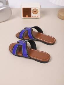 Pantuflas de moda para niños, nuevo diseño calado para el verano, elegantes, cómodas y ligeras - Azul - Ver 2