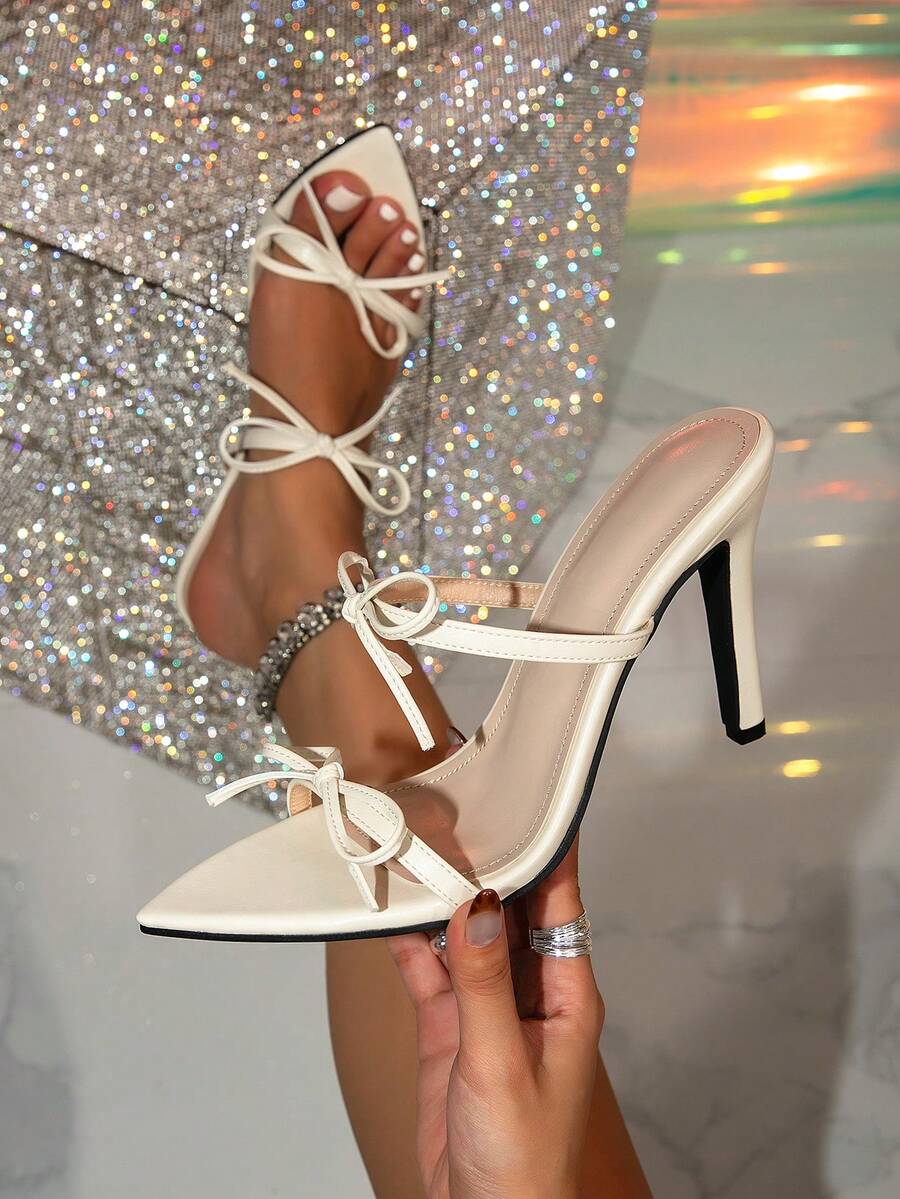 1双基本款高跟凉拖鞋，尖头细高跟，女士夏季户外鞋