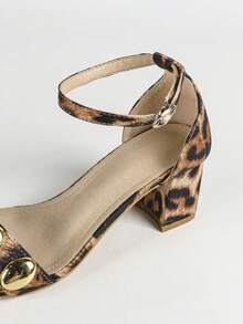 Women's Leopard Print Metal Decor Block Heel Open-Toe Sandals, Wild Fashion Style, Leopard Print Leather Mid-Heeled Shoes - Brown - View 9