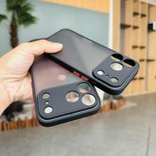 Elegante funda para iPhone 17, 16, 15, 14, 13, 12 y 11 con tacto similar al de la piel, con borde de TPU suave y parte trasera mate translúcida dura, diseño delgado y resistente a los golpes, adecuada para hombres, mujeres y niñas. - Negro - Ver 2