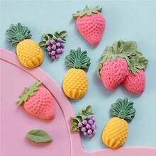 Strawberry Fondant Mold, Silicone Handmade Candy Mold, Mini Strawberry Chocolate Mold, Fruit Shaped Fondant Mold, Suitable For Soap, Wax, Clay, Resin, Cupcake, Ice Cream Decoration