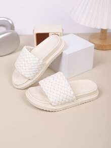 Kids' Fashion Slippers, New Summer Thick Bottom Woven Design Stylish & Comfortable Flat Slides, Unisex - Beige - View 3