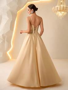 Elisanya Affascinante abito lungo nero con spalline sottili e spacco alto, impreziosito da cristalli decorati a mano, adatto come abito da festa elegante, abito da sera formale, abito da invitata a matrimonio, appropriato per cerimonie di laurea, banchetti, abbigliamento formale - Champagne - Visualizzare 2