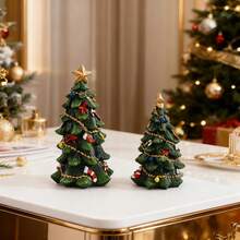圣诞装饰品，迷你树脂圣诞树工艺品，桌面派对装饰，可爱迷你树脂圣诞树家居桌面摆件