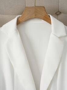 女士夏季纯色翻领长袖单扣休闲通勤西装薄外套