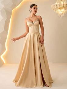 Elisanya Affascinante abito lungo nero con spalline sottili e spacco alto, impreziosito da cristalli decorati a mano, adatto come abito da festa elegante, abito da sera formale, abito da invitata a matrimonio, appropriato per cerimonie di laurea, banchetti, abbigliamento formale - Champagne - Visualizzare 5