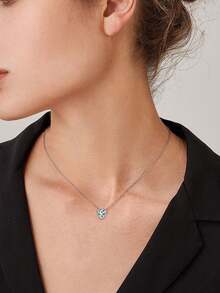 XUJIA 1pc 2 Carat Moissanite Heart Pendant Necklace, 925 Sterling Silver, D Color, VVS1 Clarity, 8x8mm Heart Shaped Moissanite Necklace, 925 Silver Jewelry For Women, Engagement, Wedding Anniversary, Birthday, Christmas Gift