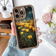 Cubierta de telefono con borde negro para iPhone con estampado de tulipanes amarillos en campo floral diseño elegante para uso diario y estilo urbano - Café integral - Ver 2