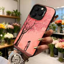 Cubierta de teléfono con diseño de árbol y pareja en floración rosa para iPhone 14 Pro Max funda protectora con estampado romántico ideal para amantes de la primavera y momentos especiales Aplicable a los teléfonos de la serie Apple y Galaxy - Negro - Ver 6