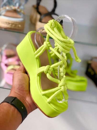 Sandália Feminina Anabela Trançadas Leve Macio Confortavel