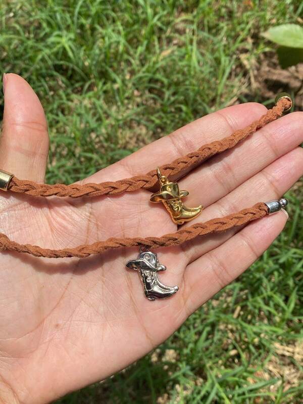Pulseira country trançada pingente bota