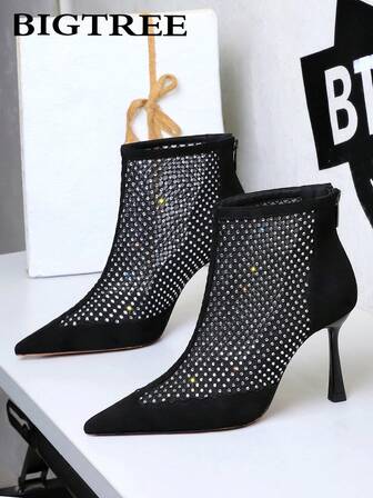 Botines de tacón alto para mujer con puntera puntiaguda, contraste de gamuza y malla, con cremallera y aplicaciones de rhinestone en la parte trasera