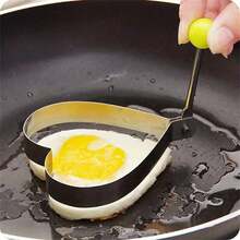 7-Piece Set - 5-Piece Set Of Scrambled Egg Rings + 2 Pieces Of Wooden Utensils, Creative Stainless Steel Scrambled Egg Cooking Ring Set - Cartoon-Shaped Non-Stick Scrambled Egg Rings, Heart-Shaped, Star-Shaped, Flower-Shaped, Cloud-Shaped - Kitchen Tools For Making Muffins, Scrambled Eggs, And Chicken Wraps