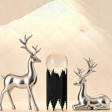 Decoración creativa de ciervo de origami minimalista dorado para Navidad, decoración de interiores, decoración de mesa de sala de estar, regalo, set de dos piezas de renos navideños, estatuas de renos dorados sentados y de pie, esculturas de renos, decoración de mesa - Multicolor - Ver 2