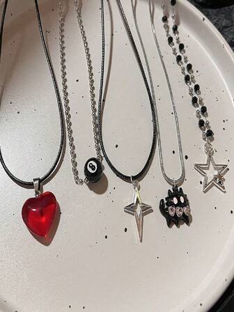 复古时尚皮革绳星形吊坠项链 男女款 仿古银色珠宝配饰 Y2k 美学