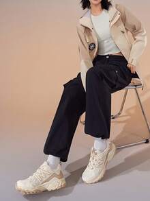 CAMEL CROWN Women's Outdoor Sports Shoes, New Autumn/Winter Style, Breathable And Shock-Absorbing Casual Shoes, Women's Running Shoes.