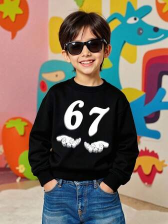 67 With Hands Holding Printed Pattern Boys' Crew Neck Sweatshirt For Autumn And Winter - Casual Outdoor Sports Style Comfortable Soft Stylish And Versatile Suitable For Parties And Play Machine Washable Gift Children's Clothing