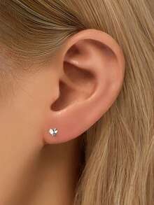 1 Stück 16G Mini Gold Laser strukturierter Herz Nasenstecker | Zierliches Herz Ohrringe | Stapelbare Ohrringe | Knorpel Ohrringe | 925 Sterling Silber Schmuck | Geeignet für den täglichen Gebrauch von Frauen | Einzeln verkauft (nicht als Paar) - Laser-Herz-Ohrringe - Übersicht 7