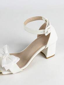 1. 女士透明蝴蝶结粗跟露趾凉鞋，优雅新娘风格，白色皮革中跟鞋 - 白色 - 查看 9