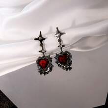 1 Pair New Simple Elegant Lava Heart Earrings Four-Pointed Sweet Cool Dark Heart Stud Irregular Earrings - màu đen - Xem 3