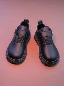 1 Pair Kids Slip-On Loafers, Leather Upper, Casual Shoes For Boys And Girls, Black, Suitable For Teenagers And Children - Low-Top Casual Leather Shoes With Loose Comfortable Round Toe Design, Great For Casual Outfits And Daily Wear, Suitable For Teenagers And Children - Black - View 3