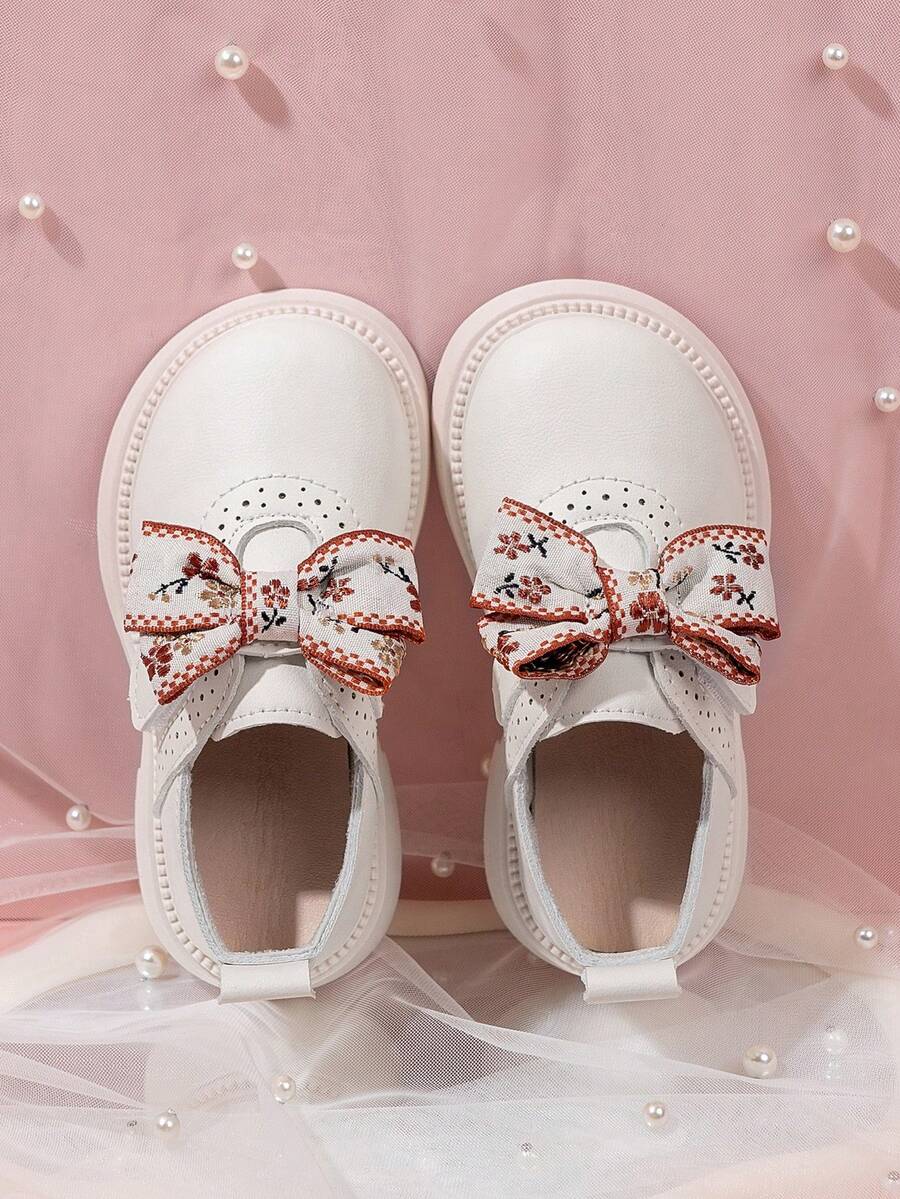 2024 Primavera/Outono Novos Sapatos de Couro com Bottom Macio e Decoração de Laço para Crianças, Sapatilhas Fashionistas para Meninas - Bege - Visão 1