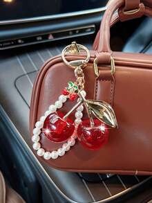 情人节礼物钥匙扣樱桃包包挂饰，仿珍珠钥匙链女士可爱 - 汽车钥匙扣皮革手提包 - 时尚圣诞节、新年、生日礼物 - 彩色 - 查看 4