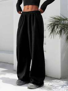 Plus Size Women Solid Color Casual Loose Pocket Sweatpants - Black - View 3
