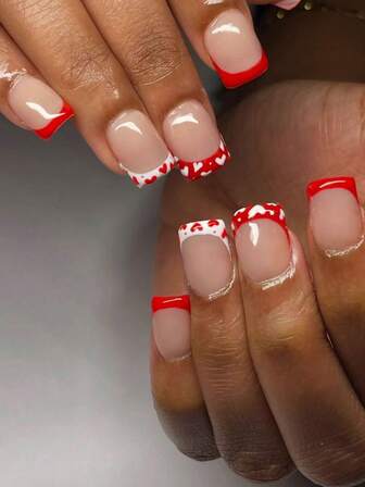 24 Pieces Of Short, Square, Press-On Nail Art, Simple Design, Red And White, French Trim, Small Hearts, Polka Dots, Includes 1 Gel Nail And 1 Nail File, Suitable For Women's Nail Decoration,Short Square Nails,French Tip Nails