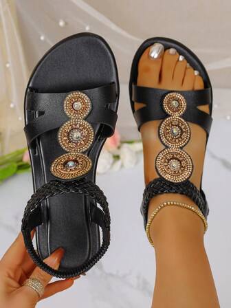 New Flat Beach Sandals, Comfortable Footbed Material, High-Quality PU & Woven Fabric, Fashionable Rhinestone Decor, Suitable For Parties, Outings And Walking