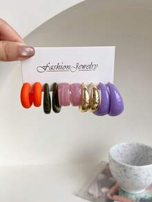 1 套 5 对米色经典时尚 C 形耳钉，欧美风格