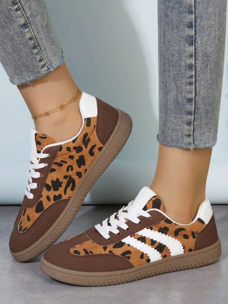 1 Pair Women's New Colorblock Leopard Print Lace-Up Casual Sneakers, Fashion Versatile Comfortable Flat Shoes, Suitable For All Seasons - Brown - View 1