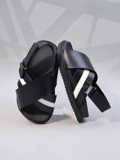 1 Pair Of Boys' Sandals Featuring Contrasting Striped Accents, Made Of PU Leather, Comfortable For Walking, Open-Toed Low-Top Design With Buckle Straps And Flat Soles. Casual Sandals Are Perfect For Daily Wear In Summer, Ideal For School Or Outdoor Activities