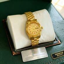 1pc 26mm Women's Watch, Stainless Steel Case & Band, Gold Color, High-End Elegant Quartz Watch, Luxury Business Waterproof Wristwatch, Fashion Calendar Diamond-Studded Ladies Watch, Suitable For Daily Decoration, Holiday & Birthday Gift