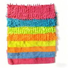 4个不同颜色的替换拖把头，包含拖把头和可折叠水桶，适用于客厅、卧室、浴室、厨房和卫生间。它们具有强效吸水和除尘能力，快干，抑制细菌滋生，并且易于组装、拆卸和清洗。 - 彩色 - 查看 20