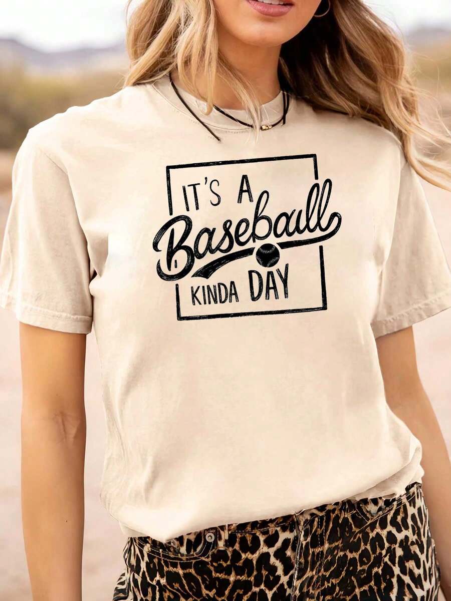 It's A Baseball Kinda Day  Typography DesignWomens Tshirt Black Grey White Light Apricot Dark Red - 杏色 - 查看 1