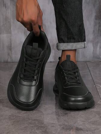 Zapatillas casuales impermeables de cuero negro de ancho amplio para hombres, para uso diario y deportes, invierno