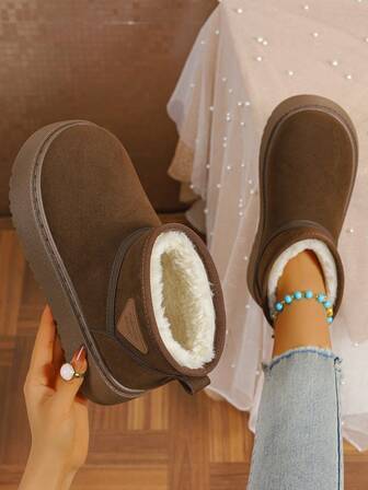 2025 Women's New Short Thick Bottom Thermal Lined Snow Boots, Retro Mango Round Toe, Fashionable , Anti-Slip & Wear-Resistant, Warm & Windproof, Must-Have Winter Snow Boots