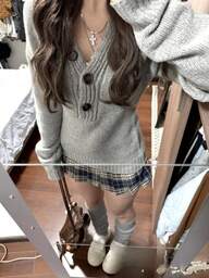 1枚の婦人の優雅でセクシーな上着/内はシャツを合わせます-秋冬修身包身ベージュパッチワーク色円領多層(あるいは単着)ニット、内外2着て、机械が洗濯することができます非織生地