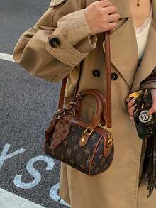 迷你波士顿枕形包女士手提包，轻盈奢华小众斜挎包，2025秋冬新款 - 彩色 - 查看 11