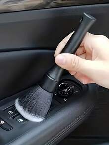 Ultra Soft Car Interior Cleaning Brush, High-Quality Lint-Free And Scratch-Free Cleaning Brush, Long Fur Handle, Suitable For Cleaning Dashboard Vents, Leather And Center Console, Perfect For Removing Dust, Debris And Fine Surfaces, Essential Cleaning Tool For Professional Auto Detailers And Car Enthusiasts.