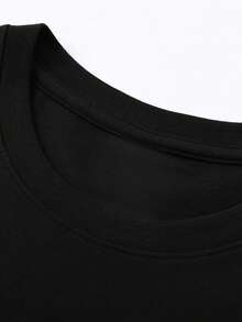 Envío dentro del país con entrega al día siguiente. Camiseta de cuello redondo y manga corta para hombres, nueva colección de verano, cómoda y transpirable, diseño versátil con corte amplio, ideal para crear looks casuales y adornada con estampados modernos y de moda. - Negro - Ver 3