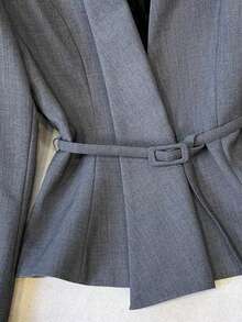 Damen elegante einfarbige Bluse mit Tasche, Gürtel und Knöpfen vorne für das Büro - Grau - Übersicht 3